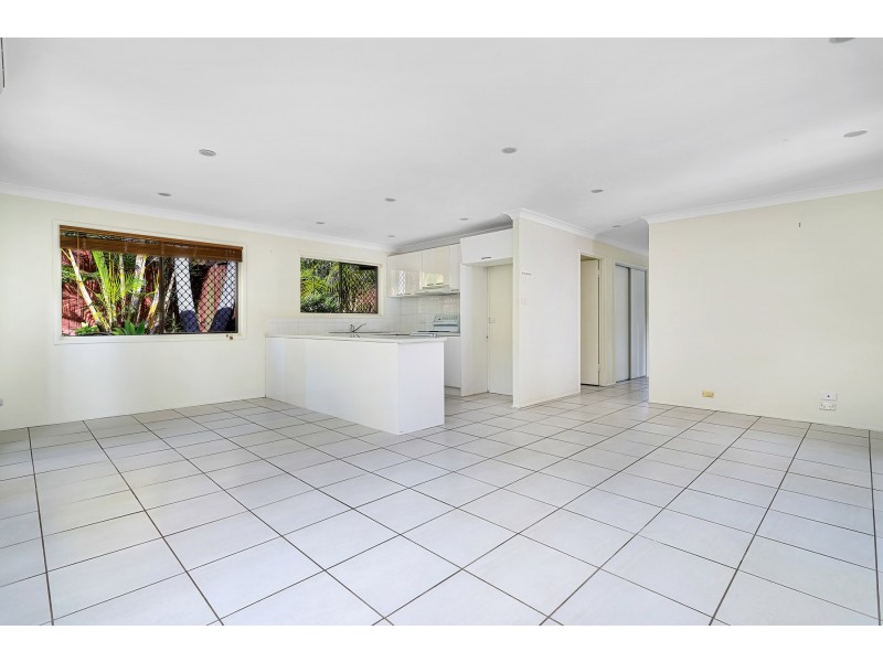 36 Currumburra Road, Ashmore QLD 4214