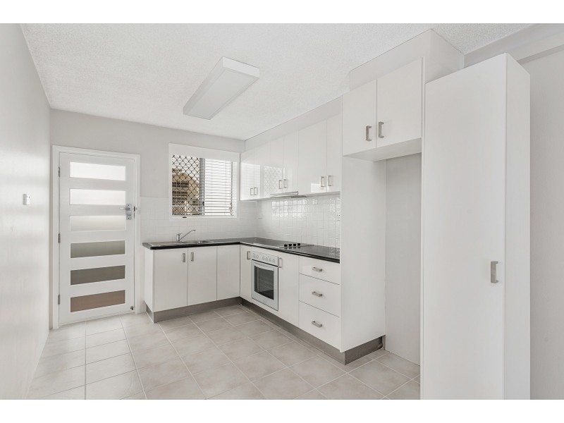 6/8-12 Marine Parade, Miami QLD 4220