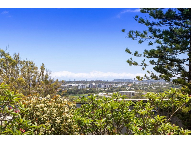 30 Summerhill Court, Mudgeeraba QLD 4213