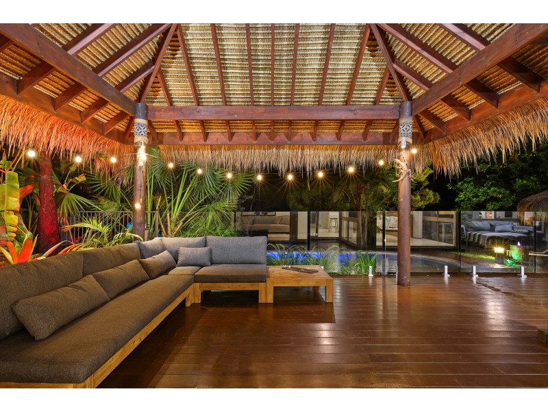 18 Carnoustie Court, Robina QLD 4226