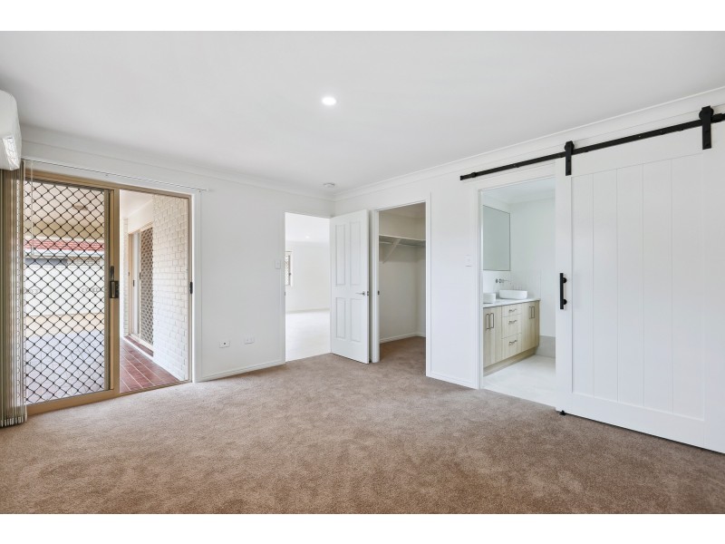 52 Stanford Avenue, Varsity Lakes QLD 4227