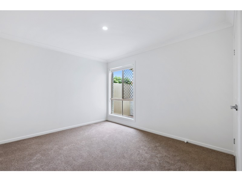 52 Stanford Avenue, Varsity Lakes QLD 4227