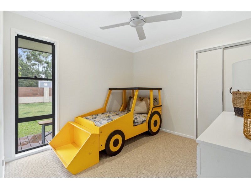 12 Worchester Terrace, Reedy Creek QLD 4227
