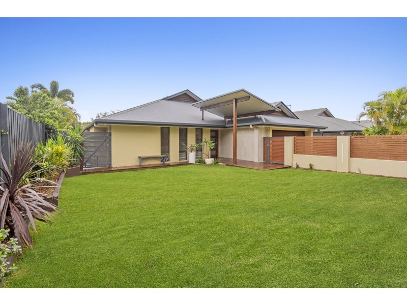 12 Worchester Terrace, Reedy Creek QLD 4227