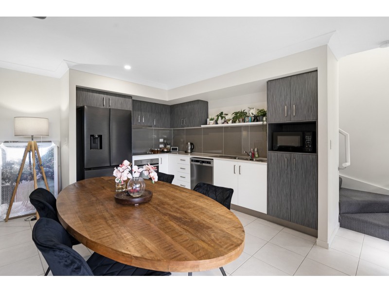 2/30 Bidmead Circuit, Pimpama QLD 4209