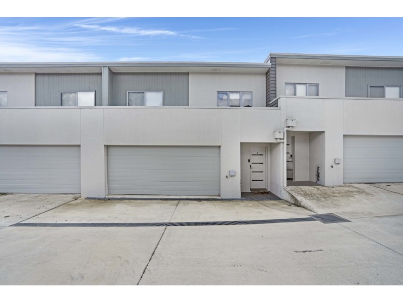2/30 Bidmead Circuit, Pimpama QLD 4209
