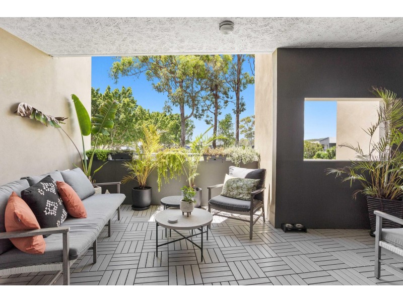 10/10 Valbonne Avenue, Varsity Lakes QLD 4227