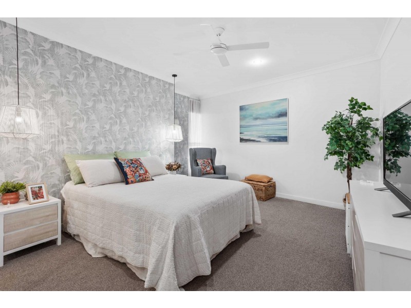 10/10 Valbonne Avenue, Varsity Lakes QLD 4227