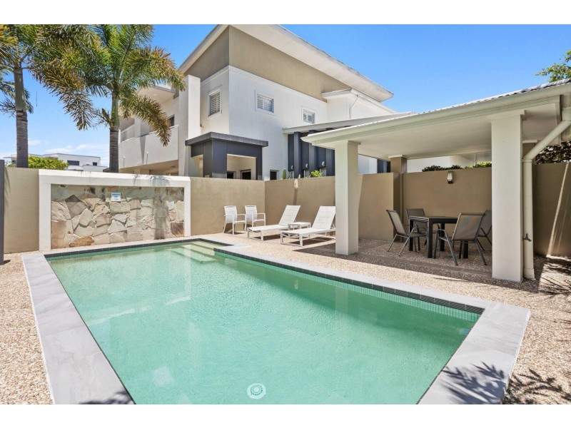 10/10 Valbonne Avenue, Varsity Lakes QLD 4227