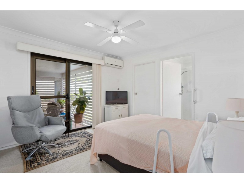 90 Merridown Drive, Merrimac QLD 4226