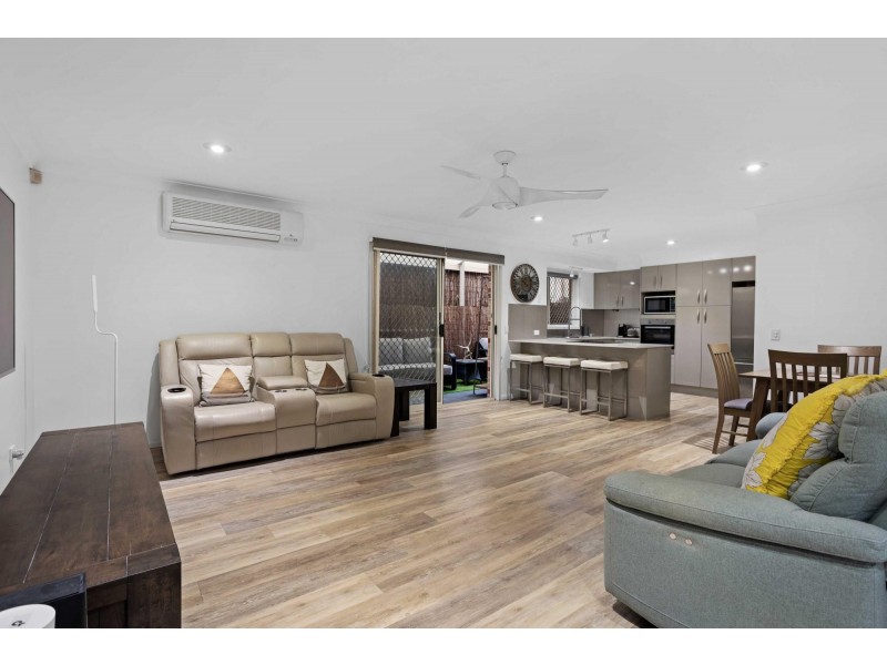 2/12 Martin Street, Nerang QLD 4211