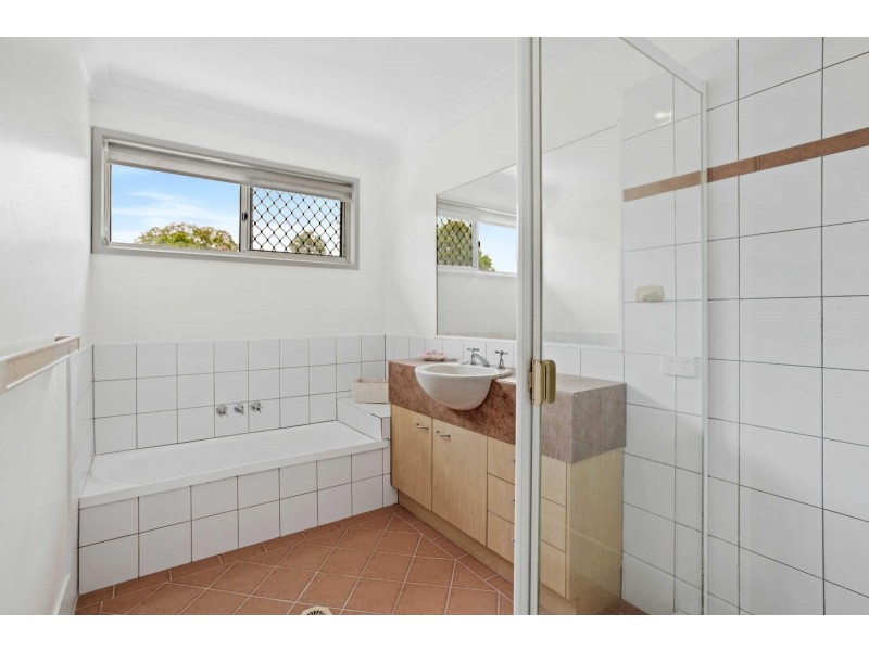 2/12 Martin Street, Nerang QLD 4211