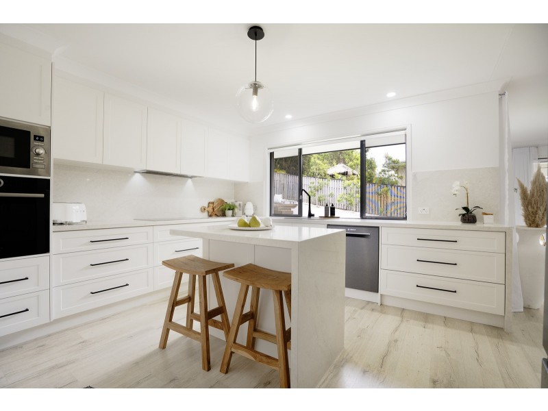 12 Skyburnett Street, Reedy Creek QLD 4227