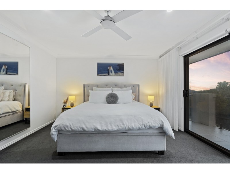 12 Skyburnett Street, Reedy Creek QLD 4227