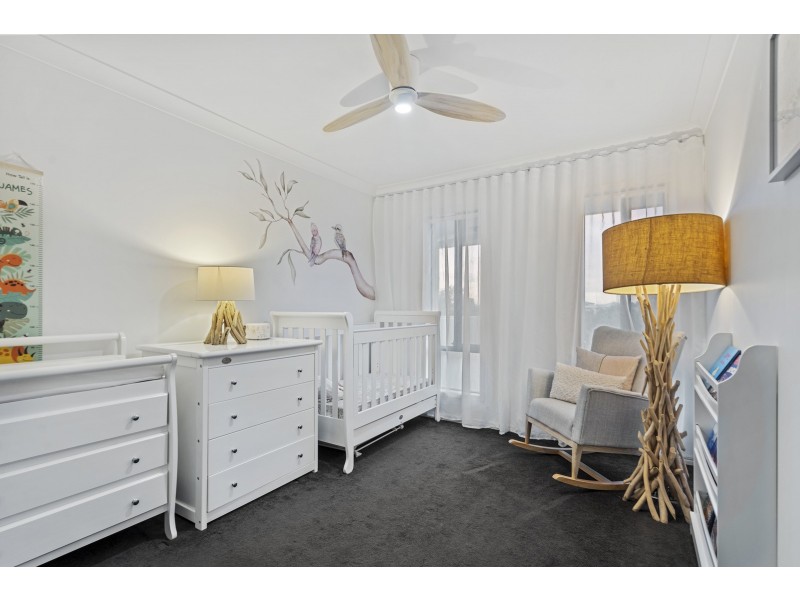 12 Skyburnett Street, Reedy Creek QLD 4227