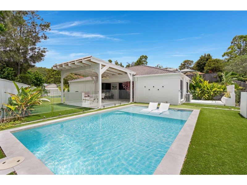 37 Langport Parade, Mudgeeraba QLD 4213