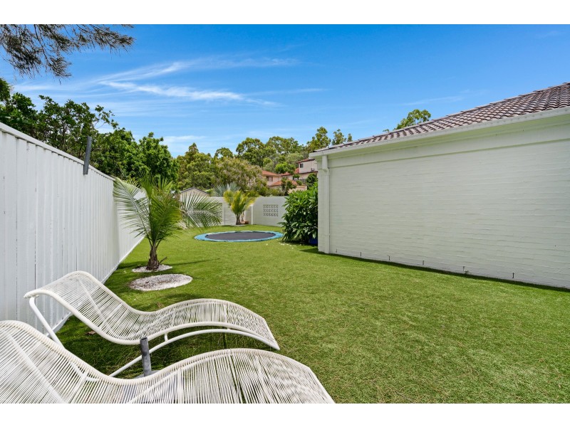 37 Langport Parade, Mudgeeraba QLD 4213
