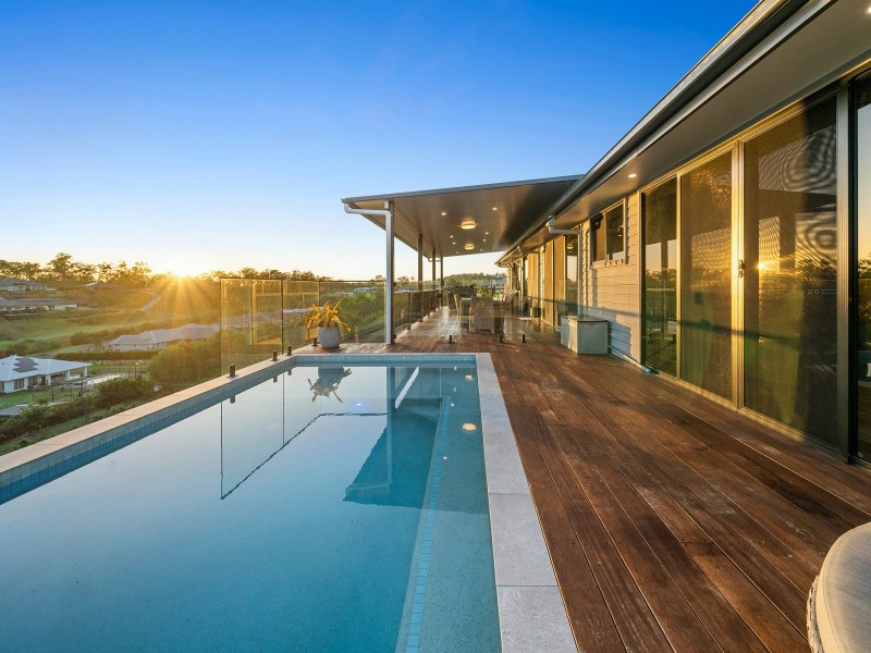 52 Montego Hills Drive, Kingsholme QLD 4208