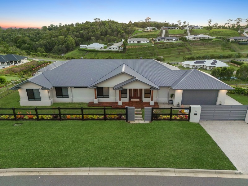 52 Montego Hills Drive, Kingsholme QLD 4208
