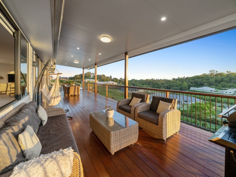 52 Montego Hills Drive, Kingsholme QLD 4208