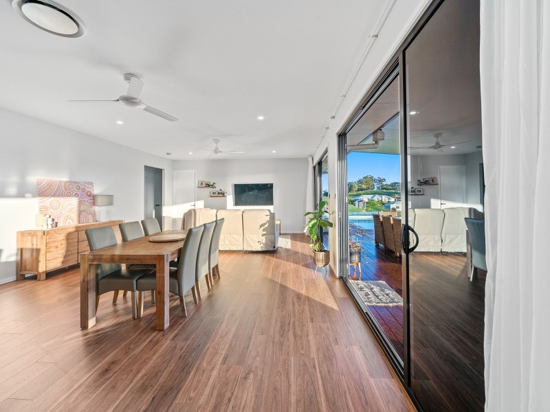 52 Montego Hills Drive, Kingsholme QLD 4208