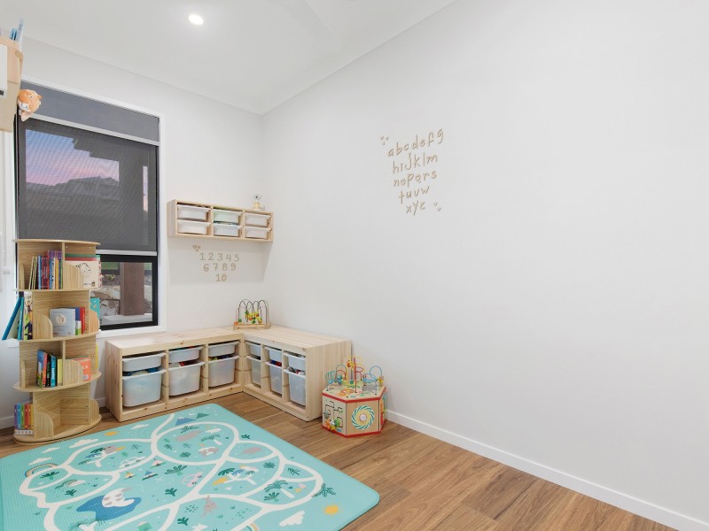 52 Montego Hills Drive, Kingsholme QLD 4208