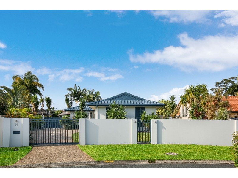 16 Nunawading Court, Robina QLD 4226