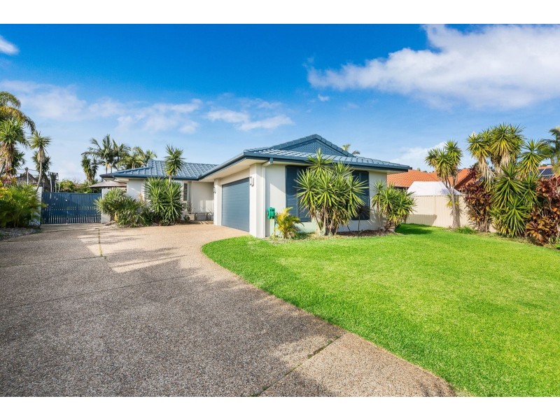 16 Nunawading Court, Robina QLD 4226