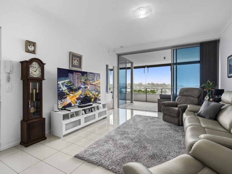 504/11 Compass Drive, Biggera Waters QLD 4216