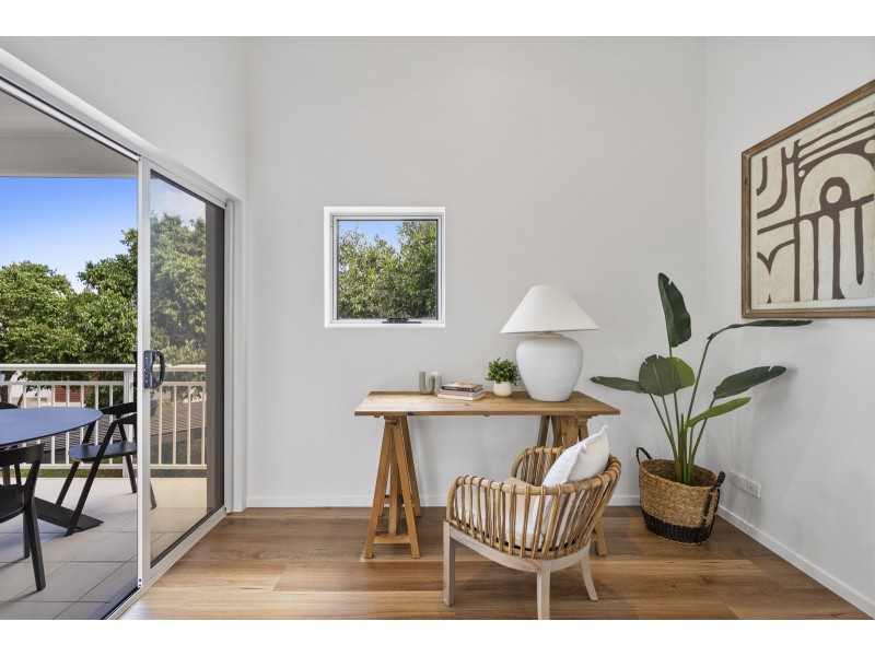 1/9 Watts Drive, Varsity Lakes QLD 4227