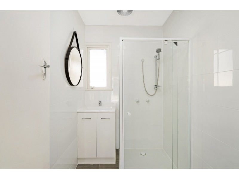 2/20b Brighton Street, Biggera Waters QLD 4216