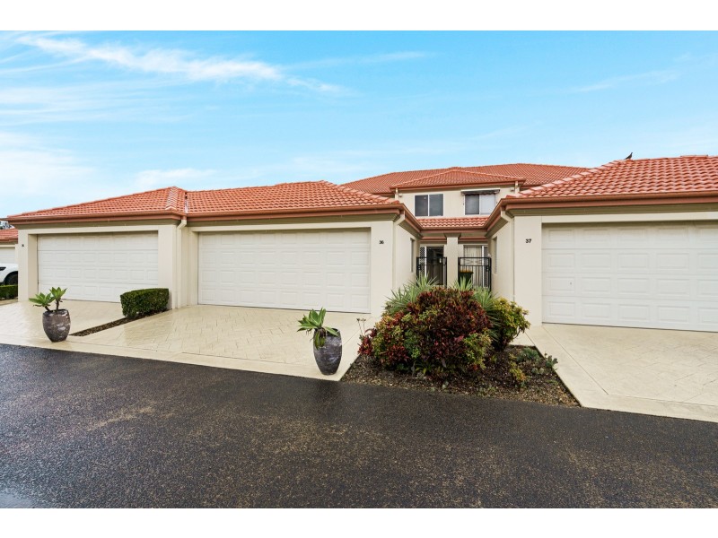 36/2 Bronberg Court, Southport QLD 4215