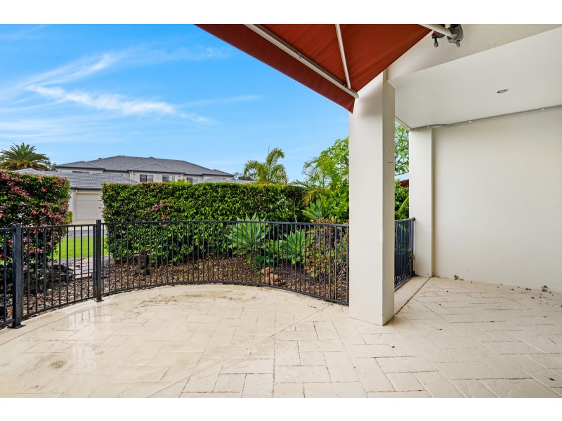 36/2 Bronberg Court, Southport QLD 4215