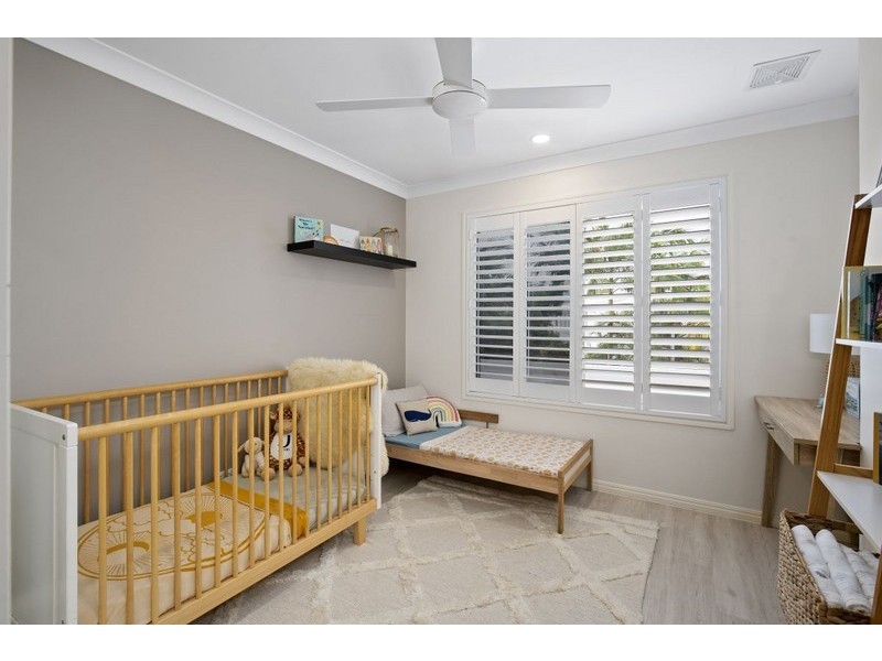 70 Venice Street, Burleigh Waters QLD 4220