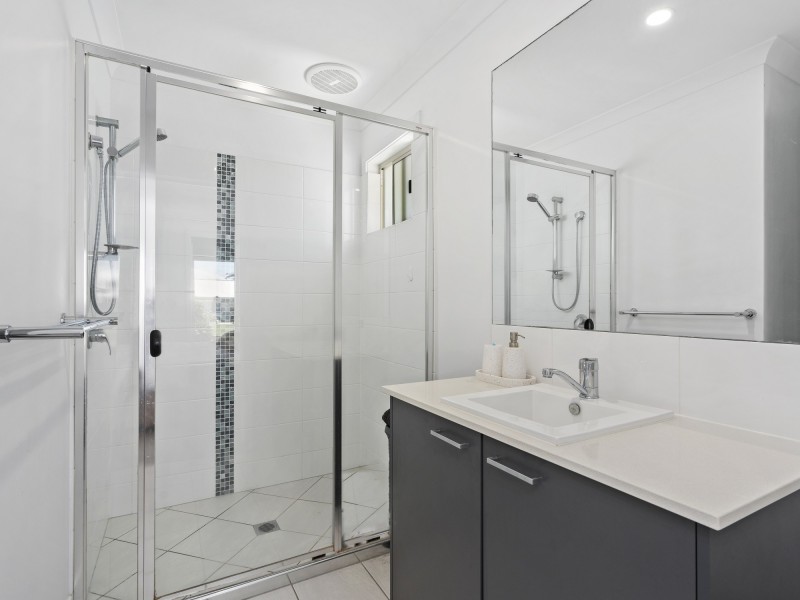 11 Gideon Gardens, Pimpama QLD 4209