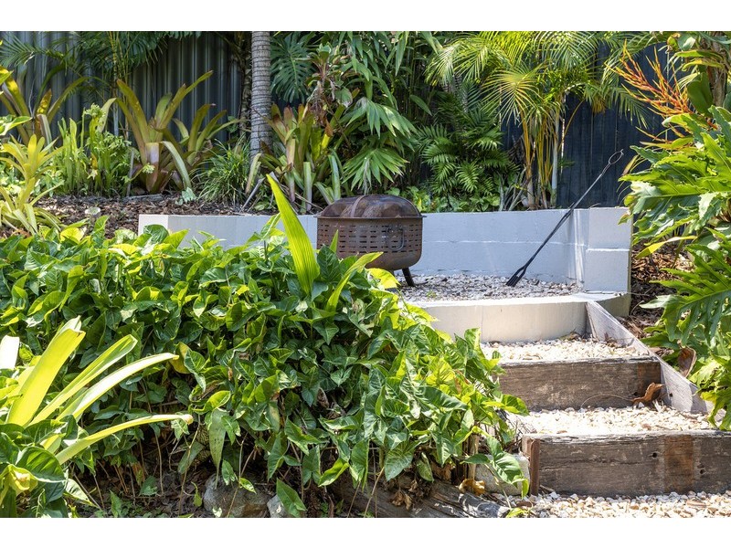 13 Angus Court, Highland Park QLD 4211
