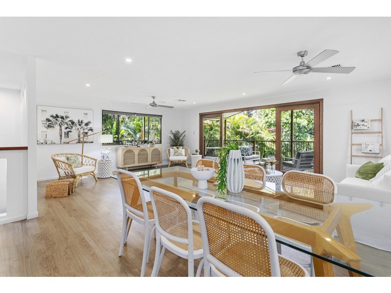 13 Angus Court, Highland Park QLD 4211