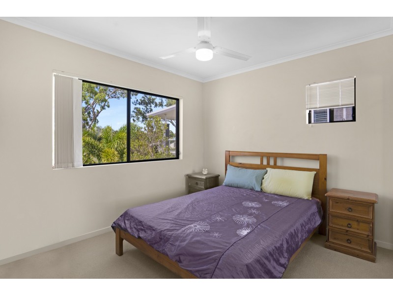 12/24-26 Parker Street, Labrador QLD 4215