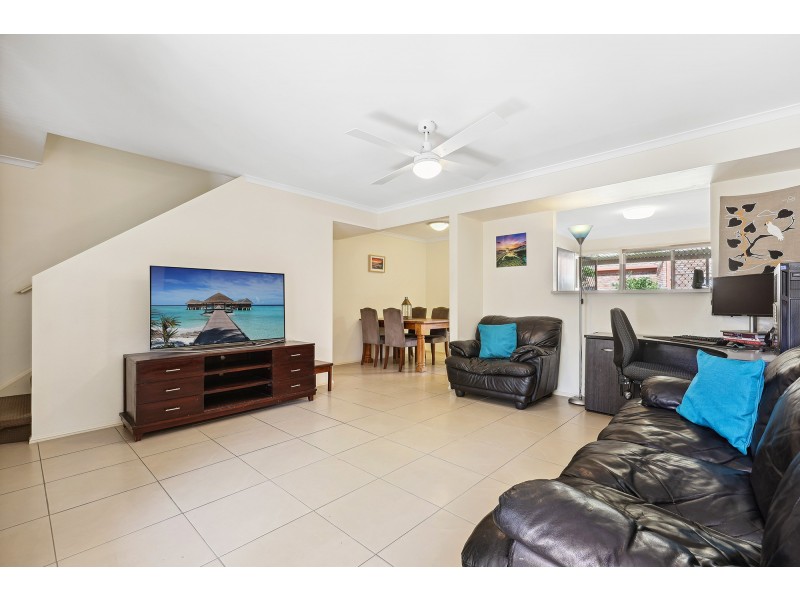 4/259 Christine Avenue, Varsity Lakes QLD 4227