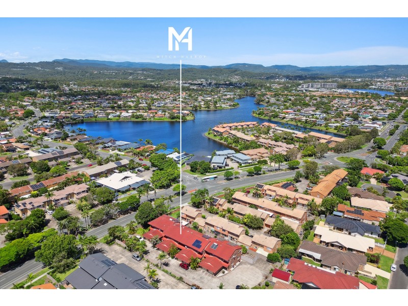 4/259 Christine Avenue, Varsity Lakes QLD 4227