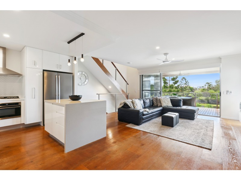 49 Parnell Boulevard, Robina QLD 4226