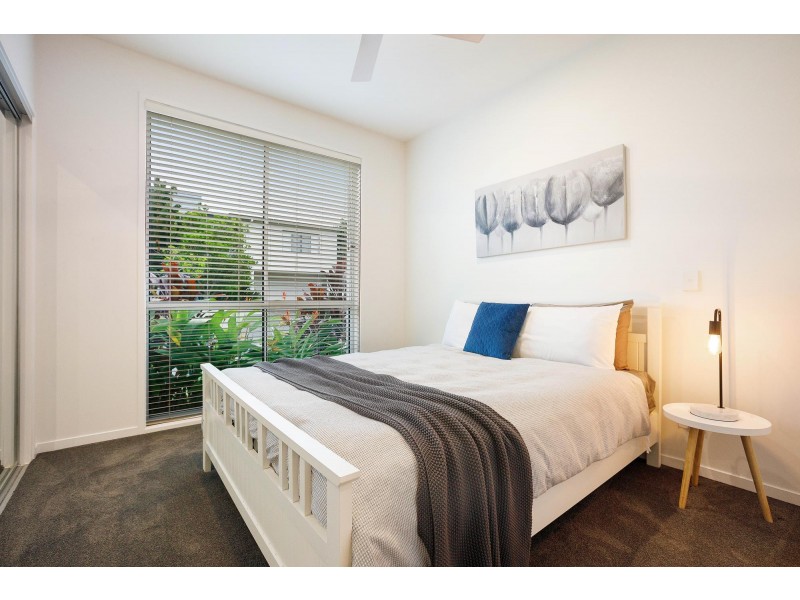 22 Meridien Avenue, Varsity Lakes QLD 4227