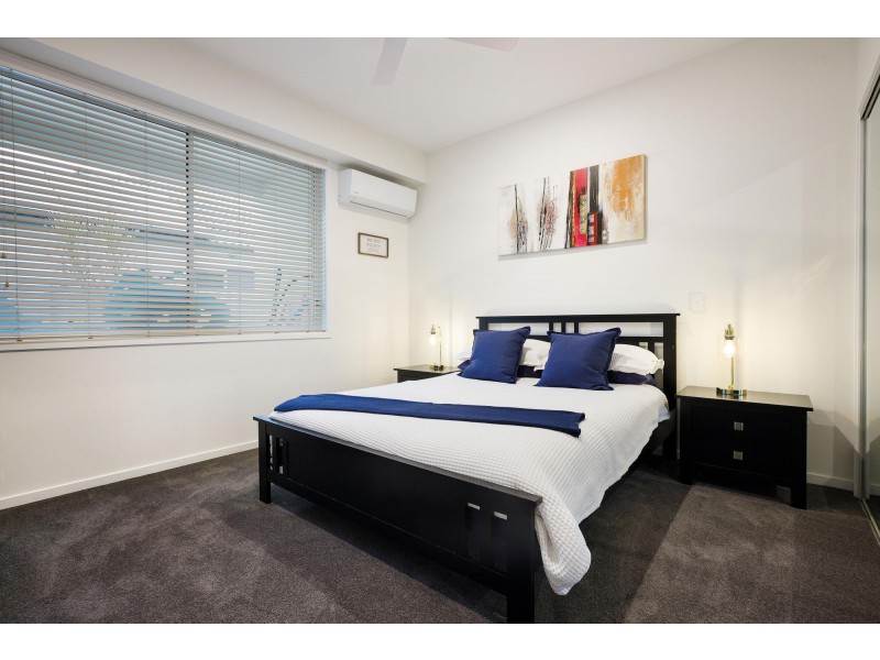 22 Meridien Avenue, Varsity Lakes QLD 4227