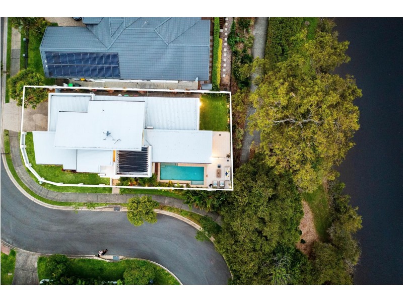 22 Meridien Avenue, Varsity Lakes QLD 4227