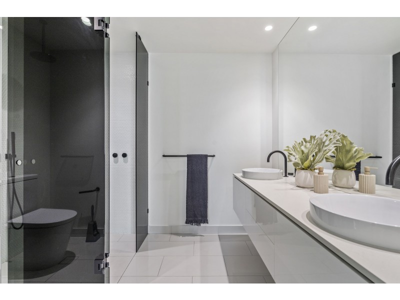 1707/1328 Gold Coast Highway, Palm Beach QLD 4221