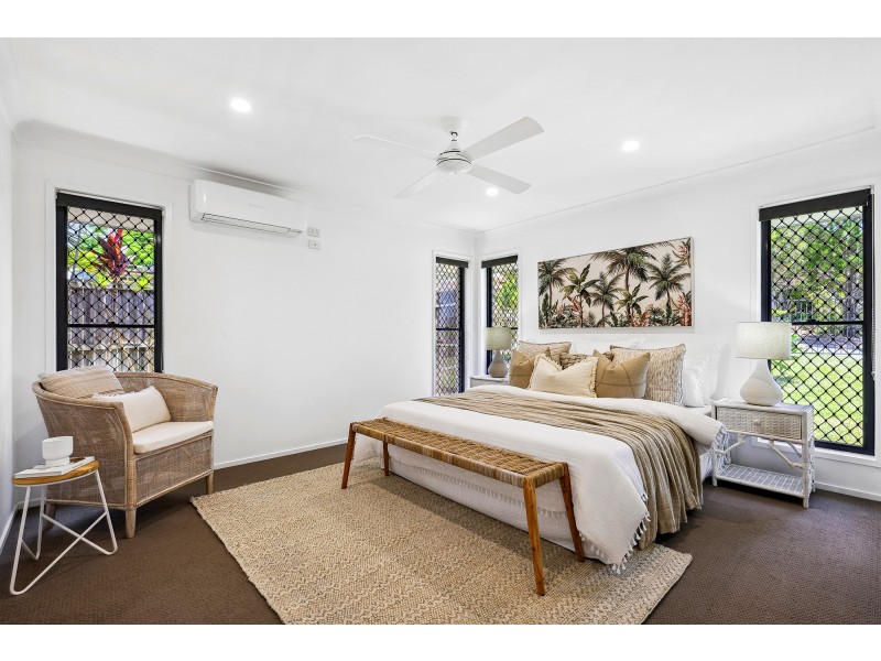 7 Hindmarsh Court, Robina QLD 4226