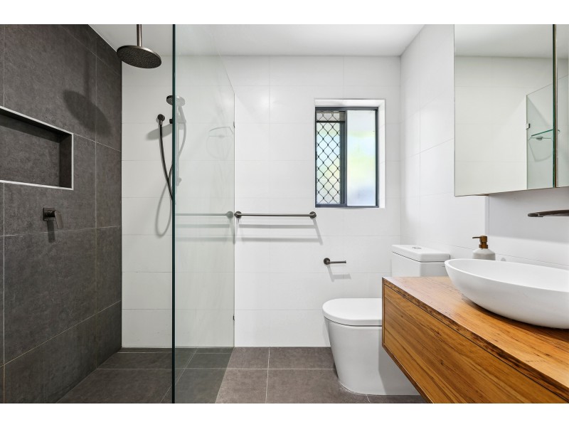 7 Hindmarsh Court, Robina QLD 4226