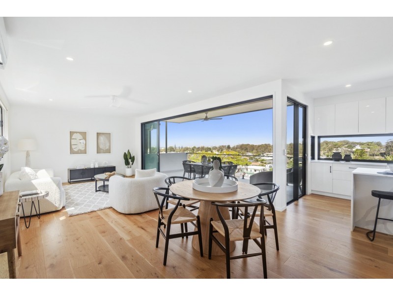 2/40 Marion Street, Tugun QLD 4224