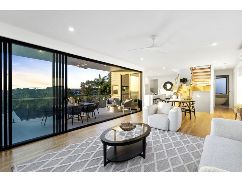 2/40 Marion Street, Tugun QLD 4224