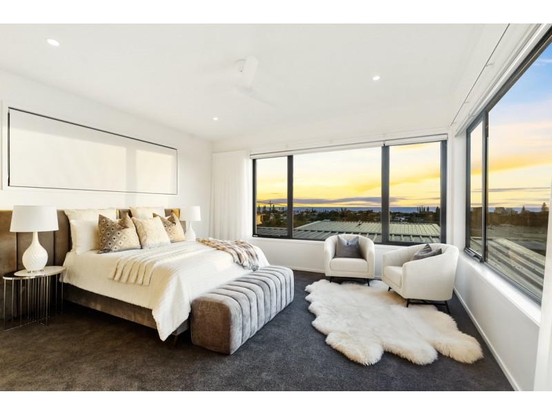 2/40 Marion Street, Tugun QLD 4224